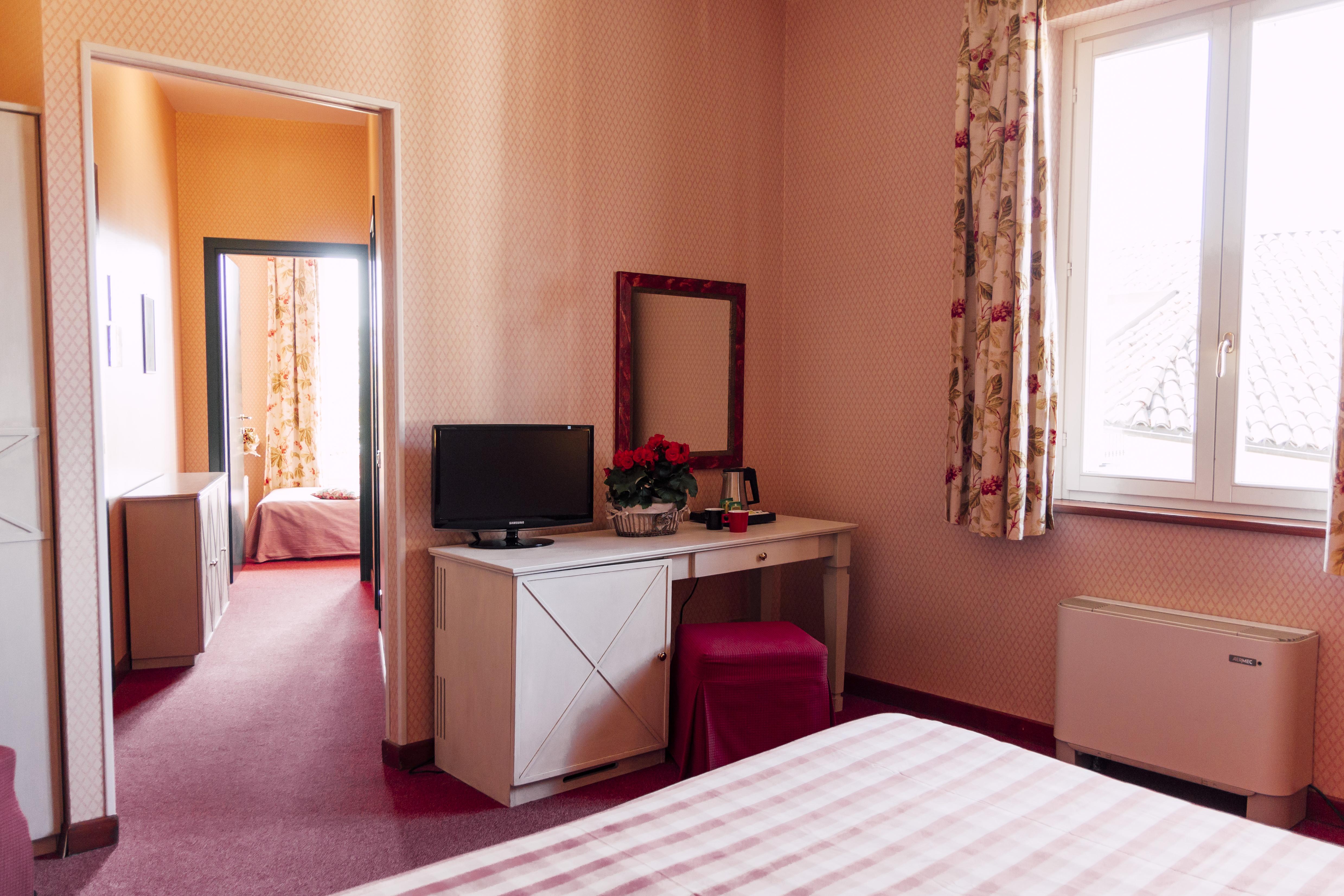 Hostellerie Du Golf Pecetto Zewnętrze zdjęcie