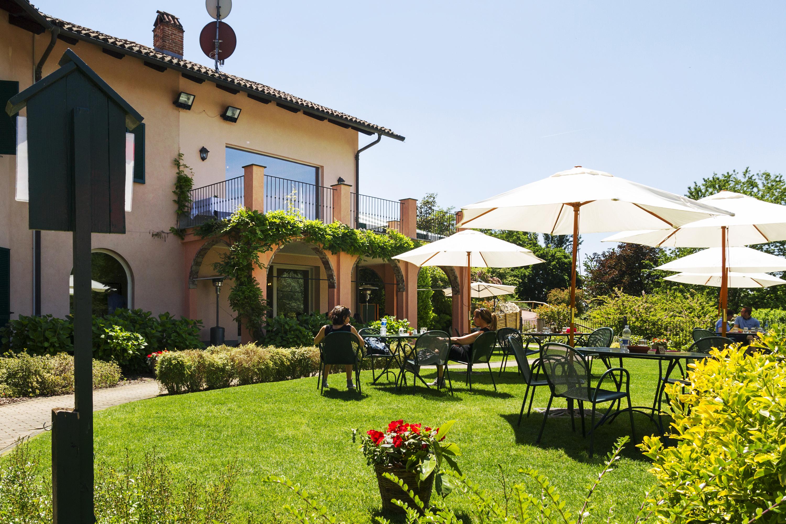 Hostellerie Du Golf Pecetto Zewnętrze zdjęcie