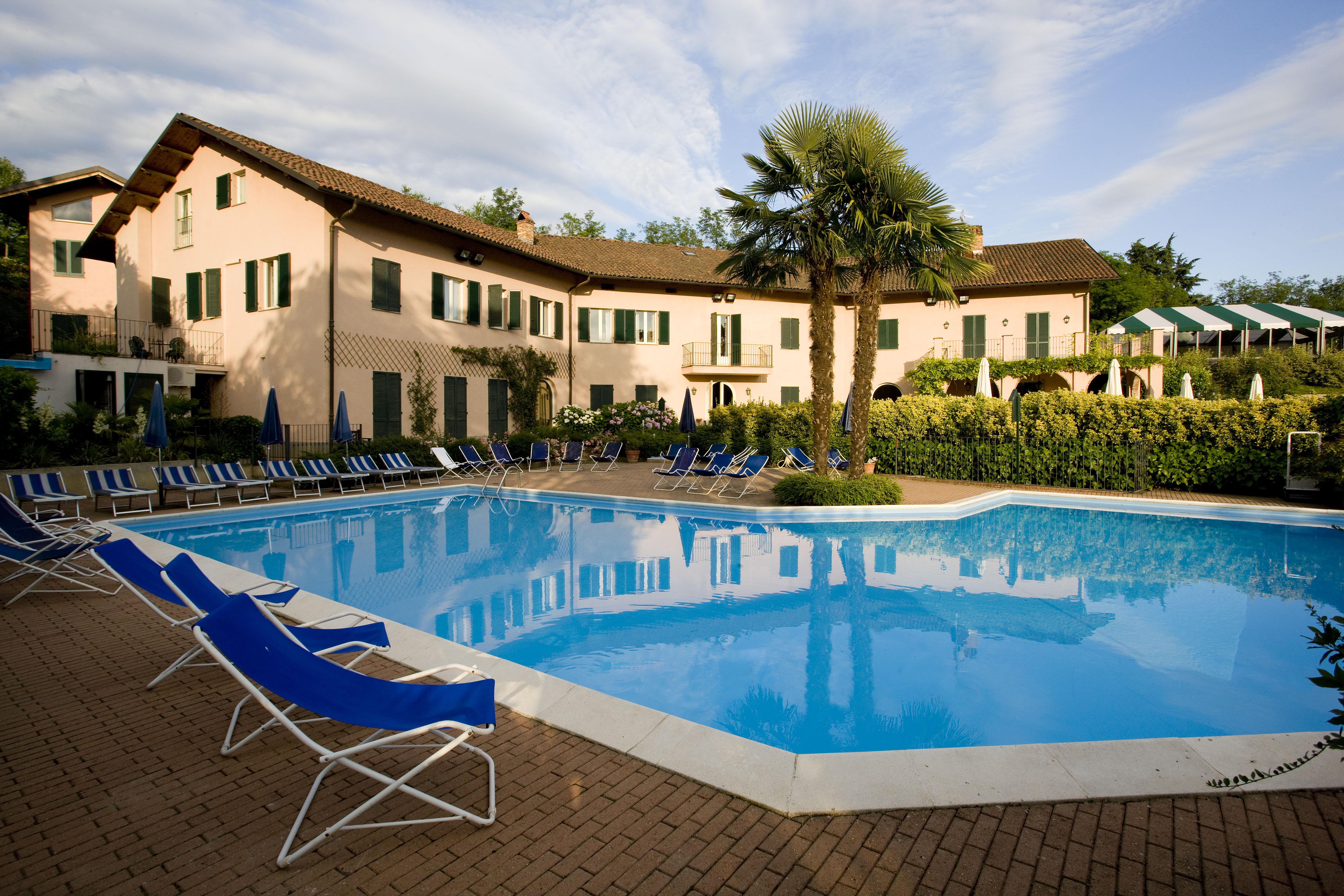 Hostellerie Du Golf Pecetto Zewnętrze zdjęcie