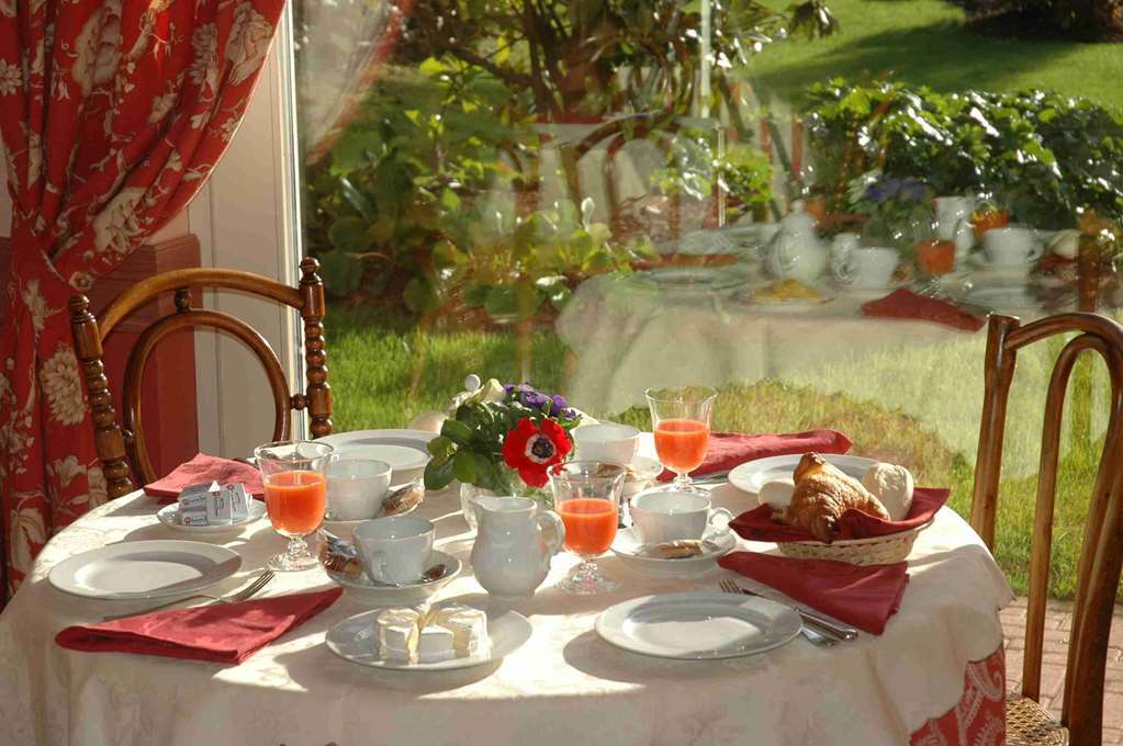 Hostellerie Du Golf Pecetto Restauracja zdjęcie