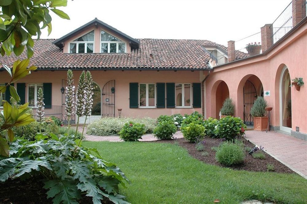 Hostellerie Du Golf Pecetto Zewnętrze zdjęcie