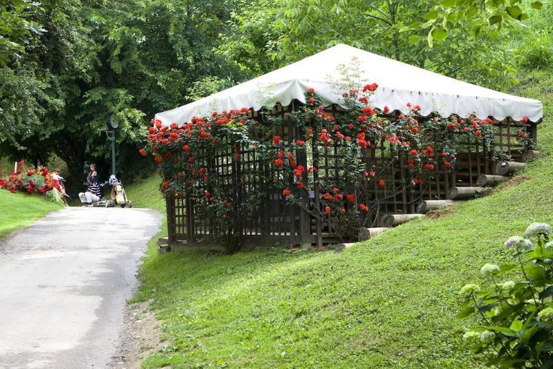 Hostellerie Du Golf Pecetto Zewnętrze zdjęcie