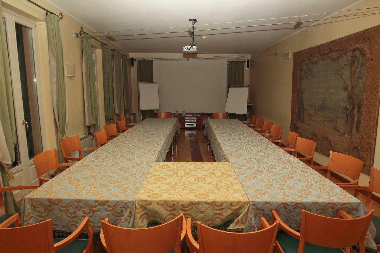 Hostellerie Du Golf Pecetto Zewnętrze zdjęcie